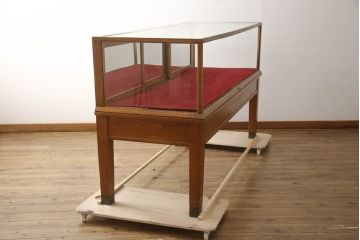 アンティーク家具　アメリカ　オーク材　カウンターショーケース(カウンターテーブル、ガラスケース、ディスプレイケース、陳列棚、店舗什器)(R-067130)
