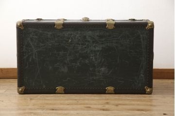 アンティーク雑貨　男前なカラーリングが格好いい!!お洒落なインテリアにおすすめな船トランク(舟トランク、ローテーブル、センターテーブル、収納、ディスプレイ)(R-067152)