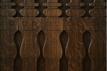 和製ビンテージ　神戸洋家具　凝ったデザインが目を引くナラ材製サイドボード(飾り棚、サイドキャビネット、収納棚、戸棚、ヴィンテージ)(R-067153)