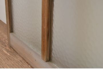アンティーク建具　大正ロマンを感じさせるモールガラス入り幅広ガラス戸1枚(引き戸)(R‐067170)