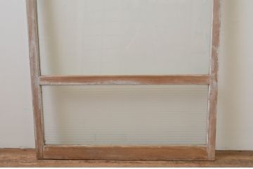 アンティーク建具　モールガラス入り　シンプルなデザインでインテリアに取り入れやすいガラス窓1枚(引き戸、ガラス戸)(R‐067175)