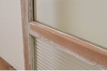 アンティーク建具　モールガラス入り　シンプルなデザインでインテリアに取り入れやすいガラス窓1枚(引き戸、ガラス戸)(R‐067175)