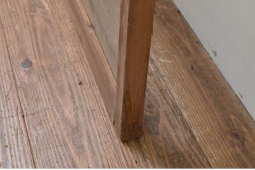 アンティーク建具　経年を感じさせる和の風情が魅力的なマス目(升目)の幅広ガラス戸1枚(引き戸)(R‐067179)