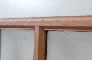 アンティーク建具　ペイント仕上げ限定　上手物!!　大正ロマンの雰囲気漂う古いナラ材のガラス戸2枚セット(引き戸)(R-067190)