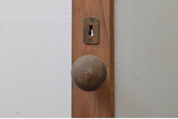 アンティーク建具　大正ロマン　希少な背高サイズ!!古い木味が魅力のガラス扉1枚(木製扉、ドア)(R-067191)