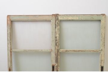 アンティーク建具　ペイント仕上げ限定　シンプルなデザインでインテリアに取り入れやすいペイントガラス窓2枚セット(引き戸、ガラス戸)(R-067192)