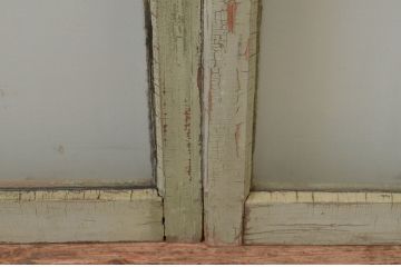 アンティーク建具　ペイント仕上げ限定　シンプルなデザインでインテリアに取り入れやすいペイントガラス窓2枚セット(引き戸、ガラス戸)(R-067192)