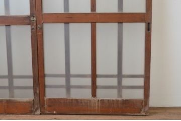 アンティーク建具　ペイント仕上げ限定　レトロな雰囲気が漂う玄関引き戸2枚セット(玄関戸、ガラス戸、格子戸)(R-067195)