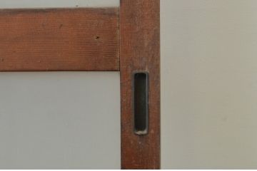 アンティーク建具　ペイント仕上げ限定　レトロな雰囲気が漂う玄関引き戸2枚セット(玄関戸、ガラス戸、格子戸)(R-067195)