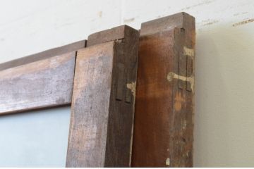 アンティーク建具　ペイント仕上げ限定　レトロな雰囲気が漂う玄関引き戸2枚セット(玄関戸、ガラス戸、格子戸)(R-067195)