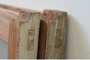 アンティーク建具　ペイント仕上げ限定　ペンキの剥げたシンプルなデザインが魅力のガラス窓2枚セット(引き戸、ガラス戸)(R-067210)