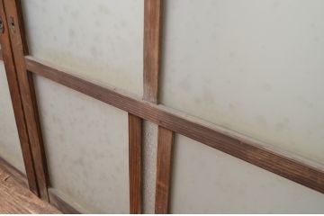 アンティーク建具　大正ロマン　どこか懐かしい雰囲気を感じるガラス窓4枚セット(引き戸、ガラス戸)(R-067212)