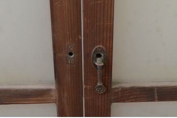 アンティーク建具　大正ロマン　どこか懐かしい雰囲気を感じるガラス窓4枚セット(引き戸、ガラス戸)(R-067212)