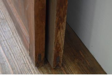 アンティーク建具　和モダンなお部屋作りにおすすめな格子帯戸2枚セット(引き戸)(R-067215)