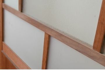 アンティーク建具　腰板竹材　大正ロマン　レトロな空間作りにおすすめなガラス戸1枚(引き戸)(R-067220)