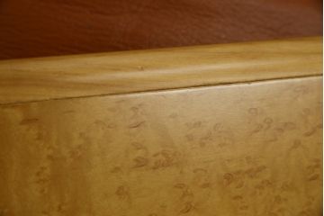中古　美品　モリシゲ(MORISHIGE/森繁)　G-アーク　本革(レザー)　お洒落なモダンデザインが魅力の3人掛けソファ(アームソファ、三人掛けソファ、トリプルソファ)(定価約55万円)(R-067237)