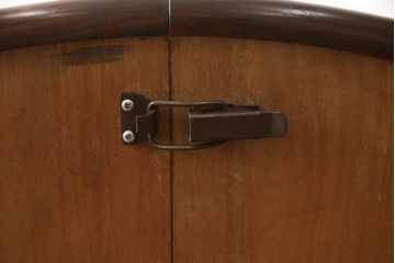 デンマークビンテージ　美品!!　グドメ社(GUDME)　希少なローズウッド材が使われたダイニングテーブル(エクステンションテーブル、食卓、伸長式ダイニングテーブル、2人掛け、4人掛け、6人掛け、ラウンドテーブル、ヴィンテージ、北欧)(R-067243)