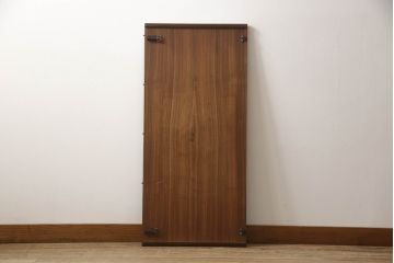 デンマークビンテージ　美品!!　グドメ社(GUDME)　希少なローズウッド材が使われたダイニングテーブル(エクステンションテーブル、食卓、伸長式ダイニングテーブル、2人掛け、4人掛け、6人掛け、ラウンドテーブル、ヴィンテージ、北欧)(R-067243)