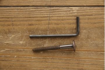 デンマークビンテージ　美品!!　グドメ社(GUDME)　希少なローズウッド材が使われたダイニングテーブル(エクステンションテーブル、食卓、伸長式ダイニングテーブル、2人掛け、4人掛け、6人掛け、ラウンドテーブル、ヴィンテージ、北欧)(R-067243)