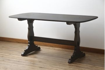 イギリスビンテージ　ERCOL(アーコール)　クラシカルな雰囲気漂うダイニングテーブル(4人掛け、6人掛け、食卓、作業台、ヴィンテージ、英国、北欧)(R-067244)