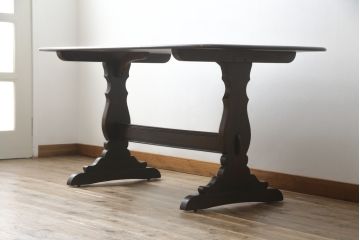 イギリスビンテージ　ERCOL(アーコール)　クラシカルな雰囲気漂うダイニングテーブル(4人掛け、6人掛け、食卓、作業台、ヴィンテージ、英国、北欧)(R-067244)