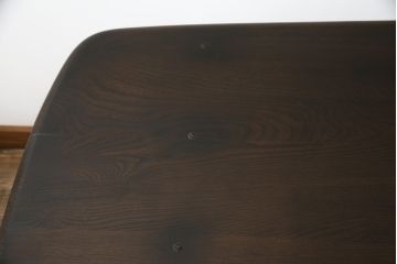 イギリスビンテージ　ERCOL(アーコール)　クラシカルな雰囲気漂うダイニングテーブル(4人掛け、6人掛け、食卓、作業台、ヴィンテージ、英国、北欧)(R-067244)
