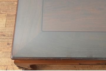 中古　美品　京指物　西村作　花梨(カリン)材　漆塗り　深みのある色合いが魅力の彫刻入り座卓(ローテーブル、センターテーブル)(R-067245)