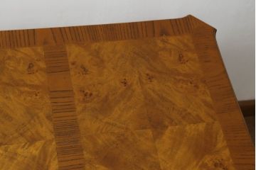 中古　DREXEL HERITAGE(ドレクセルヘリテイジ)　Et Cetera(エトセトラ)　優美な曲線デザインが目を惹くコンソールテーブル(ワークデスク、在宅用、在宅ワーク用、平机)(R-067246)
