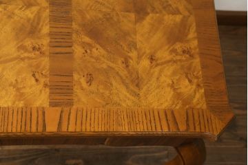 中古　DREXEL HERITAGE(ドレクセルヘリテイジ)　Et Cetera(エトセトラ)　優美な曲線デザインが目を惹くコンソールテーブル(ワークデスク、在宅用、在宅ワーク用、平机)(R-067246)