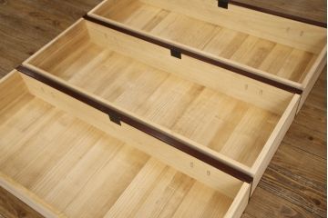 中古　美品　二本松工藝館　田中家具　欅(ケヤキ)材　会津桐材　重厚感ある佇まいが魅力的な二本松箪笥(収納たんす、衣装箪笥、和タンス、整理箪笥、引き出し)(R-067287)