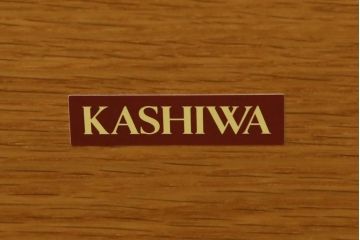 中古　美品　柏木工(KASHIWA、かしわ)　ナチュラルな色合いが優しい雰囲気を醸し出す三人掛けソファ(3P、3人掛けソファ、トリプルソファ、アームソファ)(R-067288)