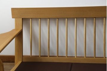 中古　美品　柏木工(KASHIWA、かしわ)　ナチュラルな色合いが優しい雰囲気を醸し出す三人掛けソファ(3P、3人掛けソファ、トリプルソファ、アームソファ)(R-067288)