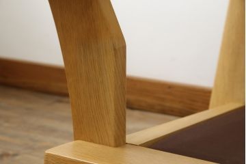 中古　美品　柏木工(KASHIWA、かしわ)　ナチュラルな色合いが優しい雰囲気を醸し出す三人掛けソファ(3P、3人掛けソファ、トリプルソファ、アームソファ)(R-067288)