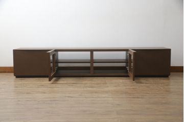 中古　美品　arflex(アルフレックス)　CONDUCTOR(コンダクター)　落ち着いた大人の空間づくりにおすすめなテレビボード(収納棚、戸棚、テレビ台、ローボード、リビングボード)(定価約34万円)(R-067289)