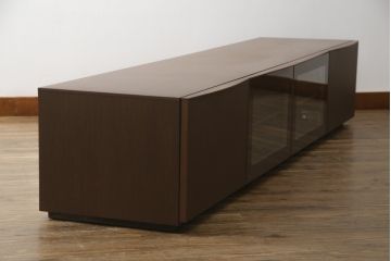 中古　美品　arflex(アルフレックス)　CONDUCTOR(コンダクター)　落ち着いた大人の空間づくりにおすすめなテレビボード(収納棚、戸棚、テレビ台、ローボード、リビングボード)(定価約34万円)(R-067289)