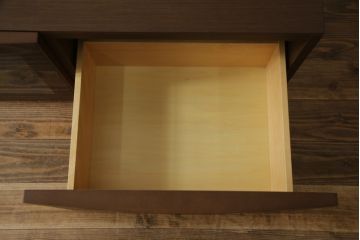中古　美品　arflex(アルフレックス)　CONDUCTOR(コンダクター)　落ち着いた大人の空間づくりにおすすめなテレビボード(収納棚、戸棚、テレビ台、ローボード、リビングボード)(定価約34万円)(R-067289)