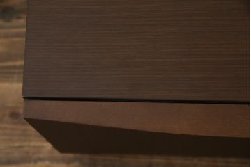 中古　美品　arflex(アルフレックス)　CONDUCTOR(コンダクター)　落ち着いた大人の空間づくりにおすすめなテレビボード(収納棚、戸棚、テレビ台、ローボード、リビングボード)(定価約34万円)(R-067289)