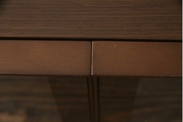 中古　美品　arflex(アルフレックス)　CONDUCTOR(コンダクター)　落ち着いた大人の空間づくりにおすすめなテレビボード(収納棚、戸棚、テレビ台、ローボード、リビングボード)(定価約34万円)(R-067289)