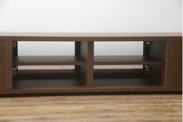 中古　美品　arflex(アルフレックス)　CONDUCTOR(コンダクター)　落ち着いた大人の空間づくりにおすすめなテレビボード(収納棚、戸棚、テレビ台、ローボード、リビングボード)(定価約34万円)(R-067289)