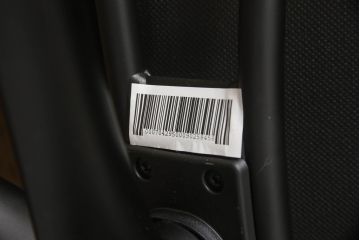 中古　美品　EKORNES(エコーネス)　トーキョー　ヘッドレスト付ローバック　Mサイズ　スタイリッシュなデザインが魅力のストレスレスチェア&オットマンのセット(スターベース、1人掛けソファ、一人掛けソファ、1Pソファ、アームチェア、リクライニングチェア、フットスツール、北欧、本革、レザーチェア)(定価約35万2千円)(R-067304)