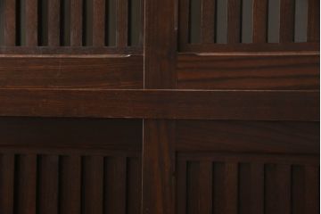 中古　美品　栗材　上質な和の空間を演出する水屋箪笥(食器棚、茶箪笥、戸棚、収納棚、キャビネット)(R-067315)