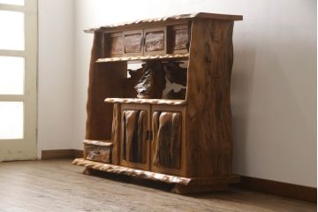 中古　美品　屋久杉材　日本伝統木芸作家・熊谷 勲作　生命力溢れる圧倒的な迫力が魅力の飾り棚(茶棚、違い棚、キャビネット)(R-067316)