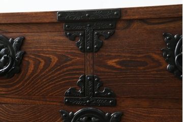 中古　岩谷堂箪笥　漆塗り　力強い木目が目を引く和箪笥(衣装箪笥、引き出し、チェスト、収納タンス)(R-067326)