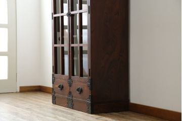 中古　美品　岩谷堂箪笥　和モダンスタイルのお部屋におすすめなブックケース(書棚、本箱、飾り棚、収納棚、戸棚、キャビネット)(R-067327)