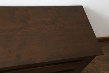 中古　美品　松本民芸家具　高山デザイン　落ち着きのある色味が素敵なローチェスト(ローボード、引き出し、テレビ台、テレビボード)(R-067328)