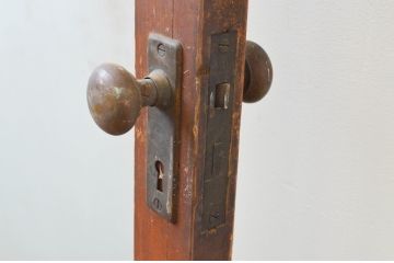 アンティーク建具　レトロな雰囲気を醸し出すガラス扉1枚(木製扉、ドア)(R-067336)