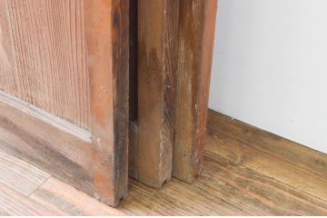 アンティーク建具　レトロな雰囲気漂うモールガラス入りのガラス戸3枚セット(引き戸)(R-067345)