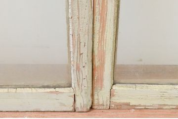 アンティーク建具　ペイント仕上げ限定　ペンキの剥げたガラス窓2枚セット(引き戸、ガラス戸)(R-067356)