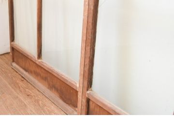アンティーク建具　経年を感じさせる古い木味が魅力のガラス戸4枚セット(引き戸)(R-067359)