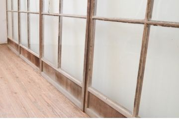 アンティーク建具　経年を感じさせる古い木味が魅力のガラス戸4枚セット(引き戸)(R-067359)